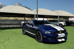 Ford Mustang GT 5.0 V8 NO SUPERBOLLO