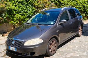 Fiat Croma 1.9 MultiJet – anche per ricambi