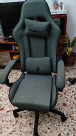 sedia da gioco con massaggiatore