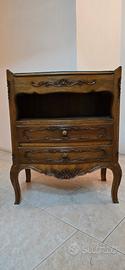 Coppia di comodini vintage stile Luigi XV c/vetro