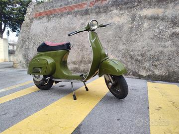 Vespa 50 Anni 70