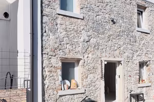Stupenda casetta in pietra