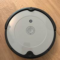 ROBOT ASPIRAPOLVERE IROBOT ROOMBA 698