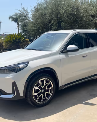 Bmw X1 sDrive 18d xLine possibilità noleggio no sc