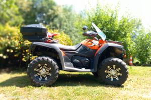 Quad cfmoto cforce 550 4x4