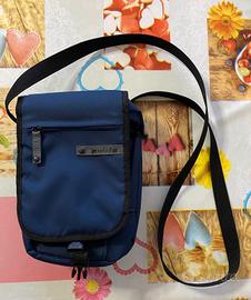 Borsello a tracolla Invicta