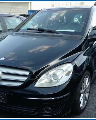 Ricambi Usati MERCEDES Classe B W245 2007