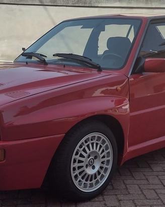 Lancia Delta 1.6 HF Turbo