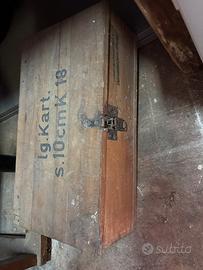 Cassa in legno della 2 seconda guerra mondiale