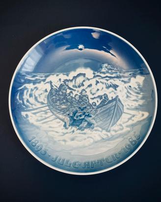 Piatto 90° anniversary (Bing & Grondahl)