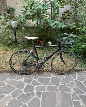 BICI CARRERA FORCELLE IN CARBONIO
