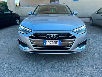 Audi a4 anno 2020