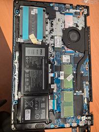 Dell Vostro 3520 i5-1235U