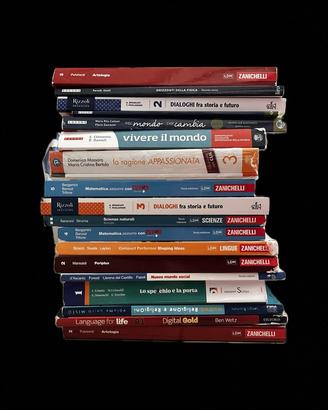 Libri scolastici 5°anno di Liceo Scienze Umane LES