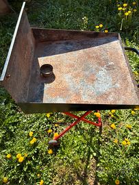 Griglia da esterno a carbone