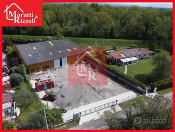 CAPANNONE a Fiumicello