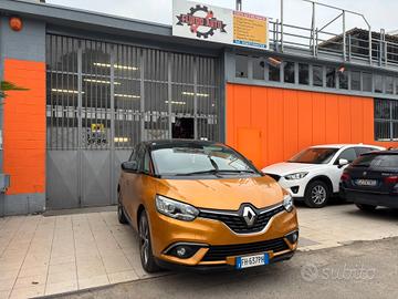 Renault Scenic Scénic dCi 8V 110 CV Energy Bose