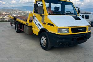 Iveco daily 59.12 carroattrezzi