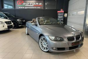 BMW 330 i Cabrio MANUALE ! MSPORT ! 19 ! 2 PROPR
