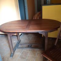 Tavolo da esterno