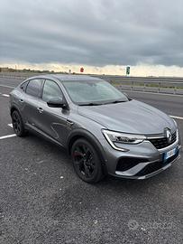 Renault Arkana E-Tech RS Line