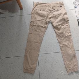 Pantaloni sportivi uomo colore beige