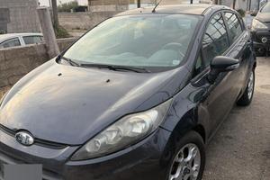 Ford Fiesta 1.4 benzina e gas