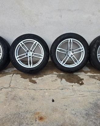Cerchi Porsche da 19 gomme Pirelli 80%