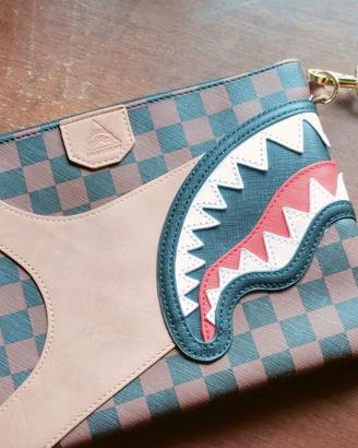 Sprayground Pochette con stampa a scacchiera