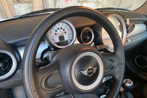 mini One R56 1.4 75 cv