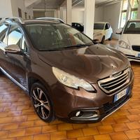 Peugeot 2008 1.6 e-HDi OK NEO GANCIO TRAINO