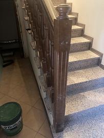 Ringhiera scala in legno