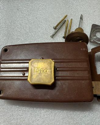 Serratura per porta