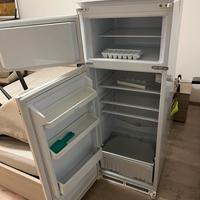 Frigo da incasso funzionante