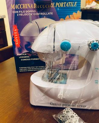 Mini Macchina Da Cucire Portatile Genius Retrò