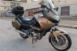 Honda Deauville 700 ABS