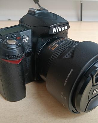 Nikon D90 kit 18-70