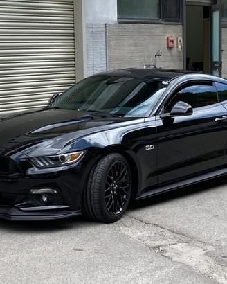 Ford Mustang GT