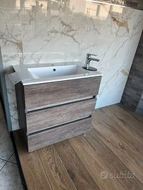 Mobile da bagno con lavandino