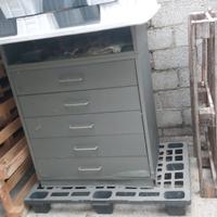 cassettiera da garage usata