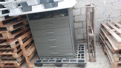cassettiera da garage usata