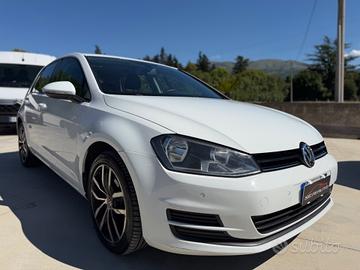 VW Golf VII 1.6 TDI 105 cv 5p. Highline
