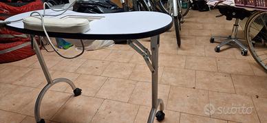 Tavolo pieghevole per manicure