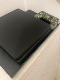 PlayStation 4 con accessori e giochi!