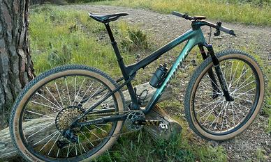 Specialized Epic WC S-Works / Van Rysel RCR