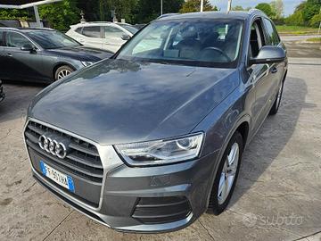 AUDI Q3 2.0 TDI 150 CV quattro Business