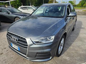 AUDI Q3 2.0 TDI 150 CV quattro Business