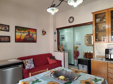 Appartamento in zona centrale con posto auto