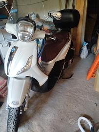 Piaggio Beverly 300 - 2011