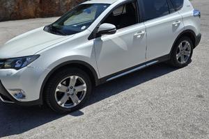 Toyota RAV4 4ª Serie-2.0 D-4D 124 Cv -4WD-Active